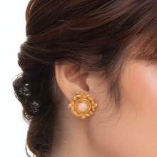 Load image into Gallery viewer, Claudia Earrings